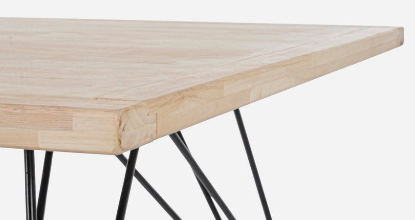 Tavolo District rettangolare, con gambe, piano in rubber wood, stile vintage