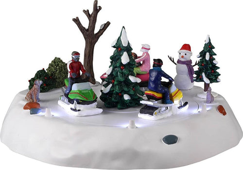 Divertimento in motoslitta, scena per villaggio di Natale in Resina‎ Casa e cucina/Decorazioni per interni/Addobbi e decorazioni per ricorrenze/Decorazioni natalizie/Oggettistica MagiediNatale.it - Altamura, Commerciovirtuoso.it