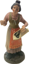 Donna con asparagi statuetta in terracotta artigianale per presepe napoletano da h 10 cm Casa e cucina/Decorazioni per interni/Addobbi e decorazioni per ricorrenze/Decorazioni natalizie/Presepi/Statuine e fondali per il presepe MagiediNatale.it - Altamura, Commerciovirtuoso.it