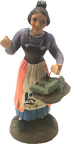 Donna con cesto e verdura statuetta in terracotta artigianale per presepe napoletano da h 7 cm Casa e cucina/Decorazioni per interni/Addobbi e decorazioni per ricorrenze/Decorazioni natalizie/Presepi/Statuine e fondali per il presepe MagiediNatale.it - Altamura, Commerciovirtuoso.it