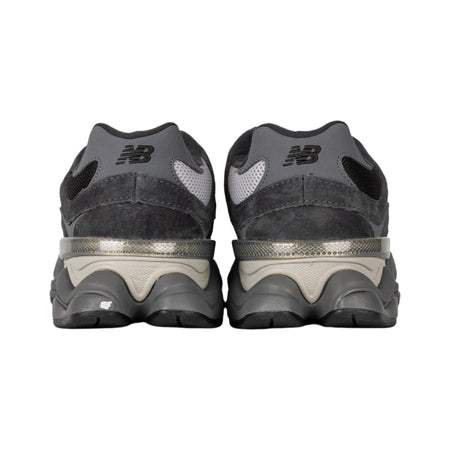 NEW BALANCE 9060 Sneakers in Black da uomo