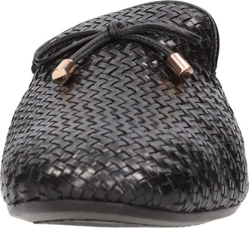 Emanuelle-Vee-Scarpe-basse-Nero-da-donna