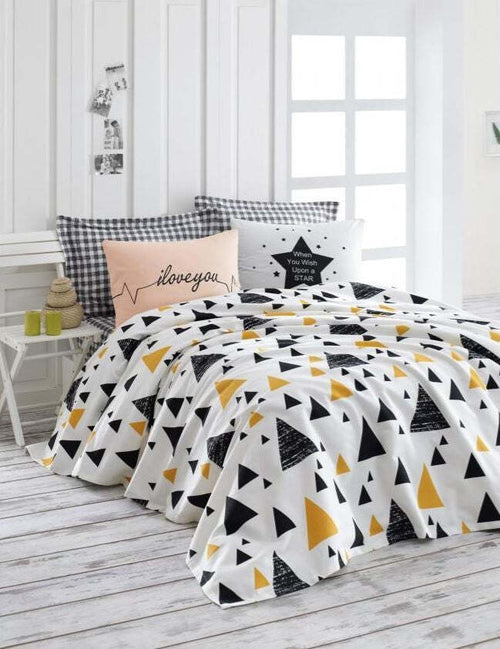 EPONJI PARURE COPRIPIUMINO ILOVE NERO GIALLO Casa e cucina/Tessili per la casa/Biancheria da letto/Copripiumini e set da letto/Copripiumini Scontolo.net - Potenza, Commerciovirtuoso.it