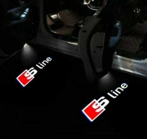 Luci di cortesia sottoporta per AUDI SLINE A3 A4. Proiezione LED per illuminazione pavimento ad apertura portiera.
