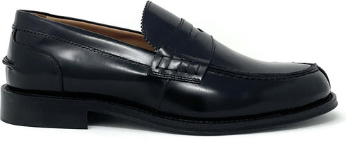 Exton-mocasino-con-fascetta-abrasivato-nero-102