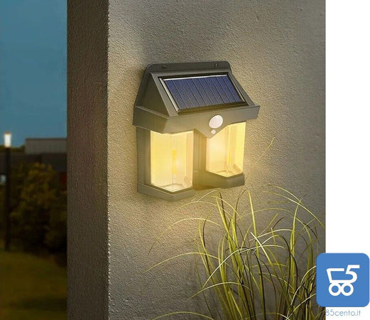 Faretto Solare LED Luce Calda Resistente all'Acqua Sensore di Movimento Auto Spegnimento