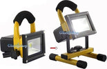 Faro-1-Led-Luce-Bianca-10w-Lampada-Ricaricabile-Torcia-Portatile-Staffa-Each