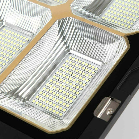 FARO 240W LAMPIONE 432 LED SMD CON PANNELLO SOLARE CREPUSCOLARE IP66 TELECOMANDO Illuminazione/Illuminazione per esterni/Proiettori Zencoccostore - Formia, Commerciovirtuoso.it