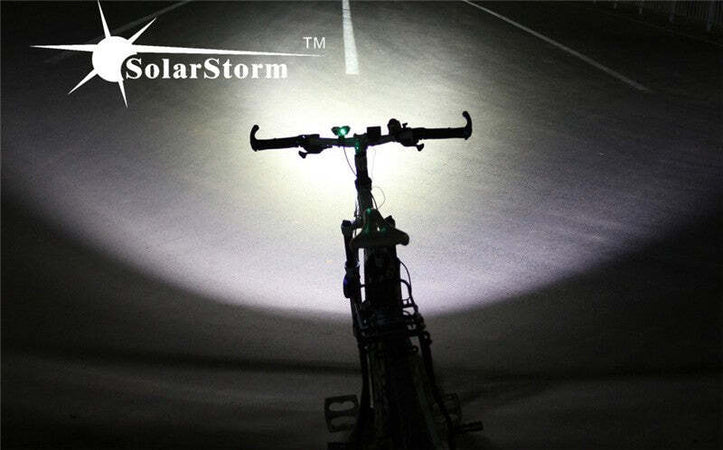 FARO FANALE LED BICI BICICLETTA BIKE MTB LED CREE 5000 LUMEN FANALE TESTA CASCO Sport e tempo libero/Attività ricreative all'aperto/Ciclismo/Luci e riflettori/Fanalini posteriori Trade Shop italia - Napoli, Commerciovirtuoso.it