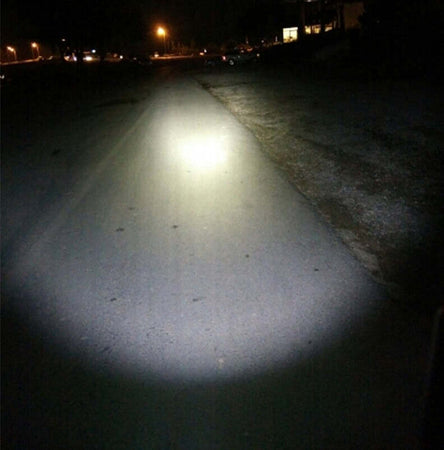 FARO FANALE LED BICI BICICLETTA BIKE MTB LED CREE 5000 LUMEN FANALE TESTA CASCO Sport e tempo libero/Attività ricreative all'aperto/Ciclismo/Luci e riflettori/Fanalini posteriori Trade Shop italia - Napoli, Commerciovirtuoso.it