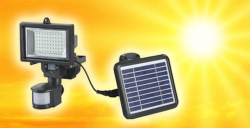 FARO FARETTO 60 LED SENSORE MOVIMENTO E PANNELLO SOLARE RICARICABILE LUCE BIANCA Illuminazione/Illuminazione per esterni/Proiettori Trade Shop italia - Napoli, Commerciovirtuoso.it