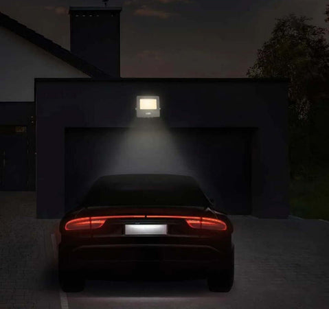 Faro-led-10W-LED-PIR-Sensor-Floodlight-SAMSUNG-CHIP-White-Body