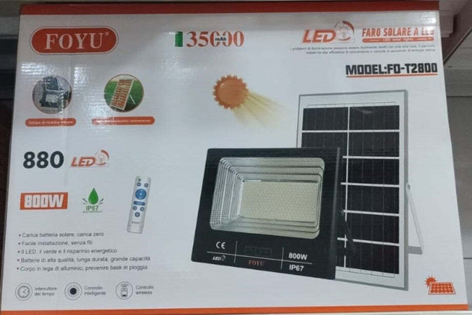 FARO-LED-con-PANNELLO-SOLARE-CREPUSCOLARE-25W-40W-60W-100W-200W-300W-800W-IP67