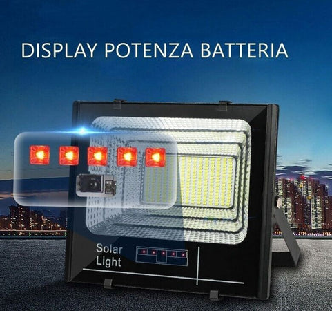 FARO-LED-SMD-PANNELLO-SOLARE-SENSORE-CREPUSCOLARE-300W-LUCE-FREDDA-6500K-IP66-LM