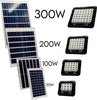 FARO LUCE LED CON PANNELLO SOLARE 50W 100W 200W 300W SENSORE CREPUSCOLARE IP66 Illuminazione/Illuminazione per esterni/Proiettori Zencoccostore - Formia, Commerciovirtuoso.it