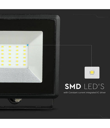 Faro Proiettore A Led Smd Da 30w Colore Nero Luce Calda 3000k Per Esterno Ip65