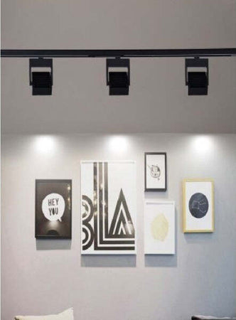 Faro Proiettore Led Cob X Binario 30w Luce 6500k 3000k 4000k Orientabile F30w-5h Illuminazione/Illuminazione per interni/Faretti/Faretti da soffitto Trade Shop italia - Napoli, Commerciovirtuoso.it