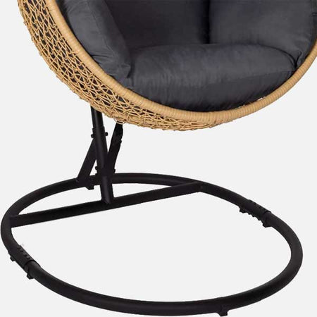 Poltrona a dondolo sospesa "Kubra" per giardino e veranda in rattan con cuscino