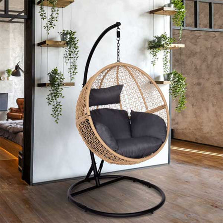 Poltrona a dondolo sospesa "Kubra" per giardino e veranda in rattan con cuscino