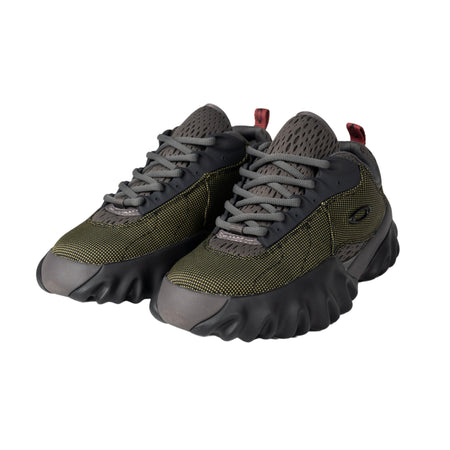 OAKLEY FACTORY TEAM Chop Saw Jacquard Sneakers in Black/Yellow da uomo
