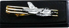 Fermacravatta Aereo Tornado Spilla in Metallo Moda/Uomo/Gioielli/Gemelli ed accessori per camicie/Fermacravatte Il Distintivo - Pesaro, Commerciovirtuoso.it