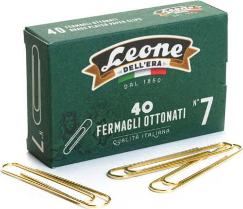 Fermagli ottonati supergiganti - lunghezza 75 mm - n. 7 - oro - Leone - conf. 40 pezzi [multipack] 10 pezzi Cancelleria e prodotti per ufficio/Archivio ufficio e accessori per scrivania/Nastri colle elastici e graffette/Graffette molle fermacarte e anelli Eurocartuccia - Pavullo, Commerciovirtuoso.it