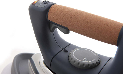 Ferro da stiro con caldaia Professionale manico in sughero 1350W 3.5 Bar Aurora
