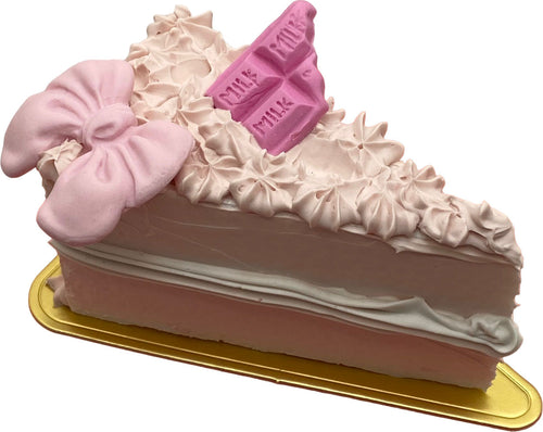 Fetta di torta finta da esposizione rosa con fiocco e cioccolato Casa e cucina/Teglie da forno e accessori per pasticceria/Accessori e utensili per pasticceria/Utensili decorativi/Torte e dolci finti Led Mall Home - Napoli, Commerciovirtuoso.it