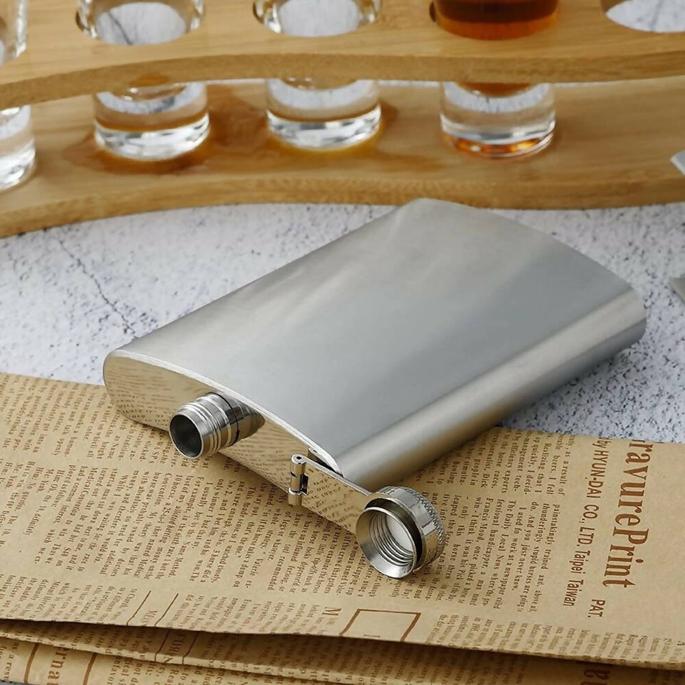 Fiaschetta da 8 once in acciaio inox per whisky fiaschetta da uomo Flagon tasca portatile fiaschetta per liquori per arrampicata campeggio barbecue partito