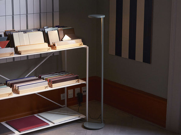 Flos-Oblique-Floor-Lampada-da-Terra