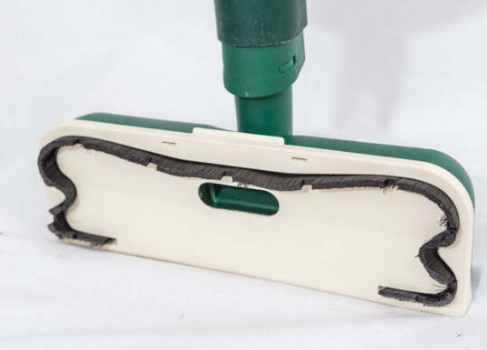Folletto VK 121 Aspirapolvere Verticale Scopa Elettrica Vorwerk (ricondizionato) Casa e cucina/Aspirapolvere e pulizia di pavimenti e finestre/Aspirapolvere/Aspirapolvere verticale Grow Up - Casoria, Commerciovirtuoso.it