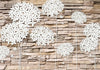 Fotomurale-Composizione-di-fiori-sul-muro