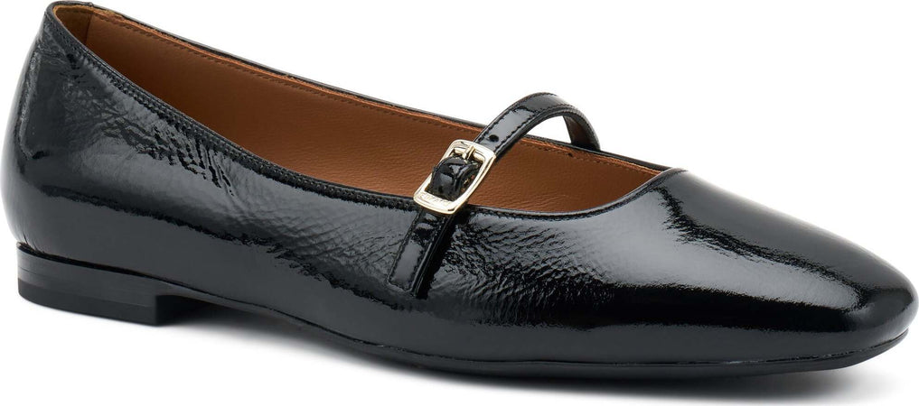 Frau-ballerina-in-vernice-con-cinturino-nero-91J0