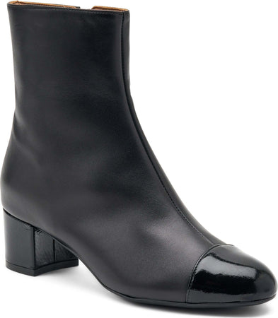 Frau-stivaletti-in-pelle-e-vernice-nero-66N8