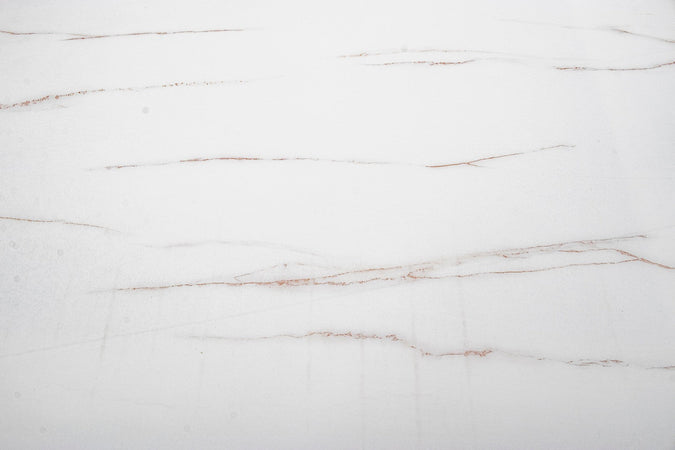 Tavolo Paloma con gambe in acciaio verniciato, top in vetro temperato 160 x 90 cm