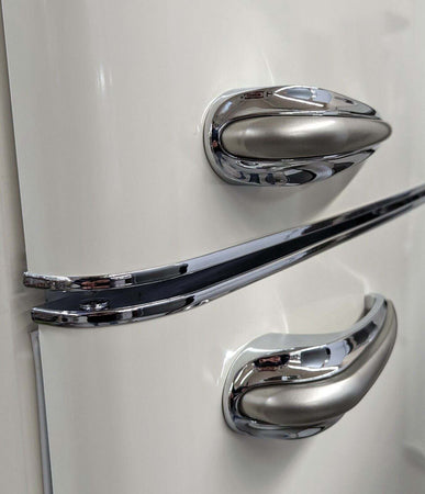 Frigorifero Doppia Porta Retro' Vintage Anni 50 AKAI CLASS280KCR cm cl. F Crema