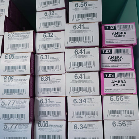 STOCK COLORE PERMANENTE PER CAPELLI TINTA CON OLIO DI ARGAN E CHERATINA COLORI NATURALI RIFLESSATI E SUPERCHIARENTI