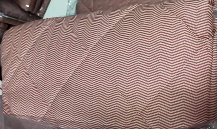 Gabel 1 Piazza E Mezza Trapuntino Copriletto Trapuntato Chewron Rosa Righe Sottili Cotone Casa e cucina/Tessili per la casa/Biancheria da letto/Coperte e trapunte/Trapunte La Bottega del Risparmio - Bari, Commerciovirtuoso.it