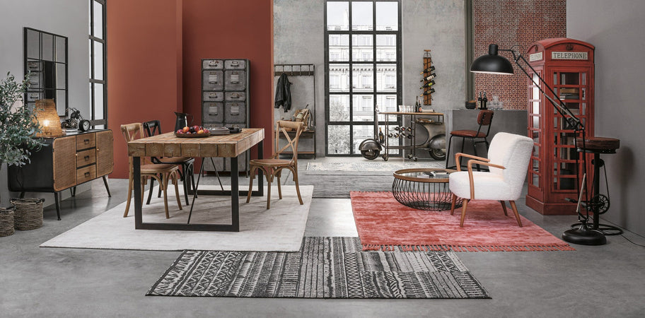 Tavolo Garrett rettangolare, con gambe, piano in legno di abete, stile industriale