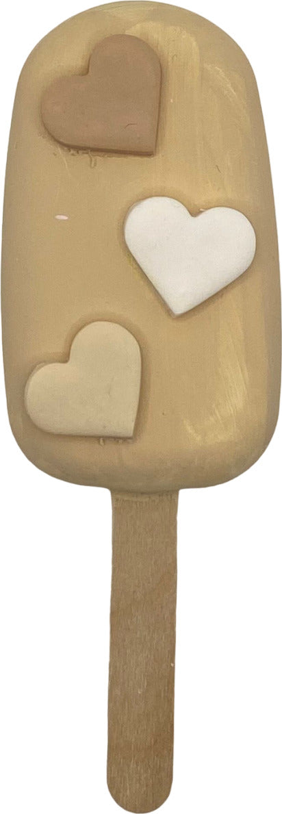 Gelato cremino finto da esposizione beige con cuoricini colori misti Casa e cucina/Teglie da forno e accessori per pasticceria/Accessori e utensili per pasticceria/Utensili decorativi/Torte e dolci finti Led Mall Home - Napoli, Commerciovirtuoso.it