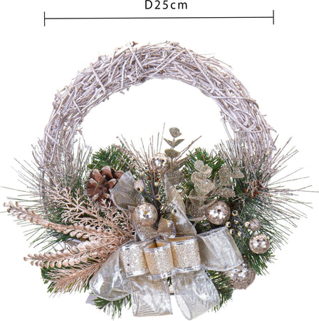 Ghirlanda retro porta natalizio intreccio naturale con pigne e decori Ø 25 cm Casa e cucina/Decorazioni per interni/Addobbi e decorazioni per ricorrenze/Decorazioni natalizie/Orpelli e festoni MagiediNatale.it - Altamura, Commerciovirtuoso.it
