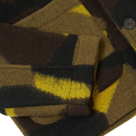 UNIVERSAL WORKS giacca universal works field jacket swede camo fleece - camo da uomo