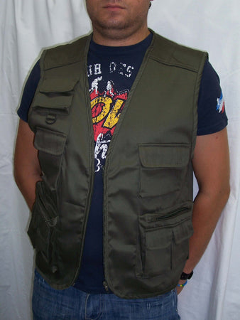 Gilet Da Lavoro Verde Leggero per Adulti Cerniera Centrale E 4 Tasche Sul Davanti Fai da te/Sicurezza e protezione/Attrezzature per sicurezza sul lavoro/Gilet antinfortunistici Il Distintivo - Pesaro, Commerciovirtuoso.it