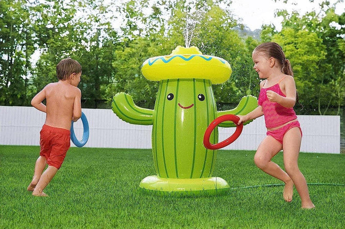 Gioco Spruzza Acqua A Forma Di Cactus Per Bambini 2 Anni+ 105x60 Cm Estate 52381 Giochi e giocattoli/Sport e giochi all'aperto/Giochi aquatici e piscine per bambini/Canotti e gonfiabili galleggianti Trade Shop italia - Napoli, Commerciovirtuoso.it