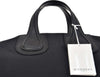 Givenchy-Borsone-con-Tracolla-Nero-Uomo-Cerniera-Poliammide-Mod.BJ05026143001-da-uomo