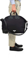 Givenchy-Borsone-con-Tracolla-Nero-Uomo-Cerniera-Poliammide-Mod.BJ05026143001-da-uomo