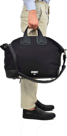 Givenchy-Borsone-con-Tracolla-Nero-Uomo-Cerniera-Poliammide-Mod.BJ05026143001-da-uomo