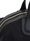 Givenchy-Borsone-con-Tracolla-Nero-Uomo-Cerniera-Poliammide-Mod.BJ05026143001-da-uomo