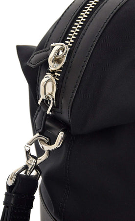 Givenchy-Borsone-con-Tracolla-Nero-Uomo-Cerniera-Poliammide-Mod.BJ05026143001-da-uomo