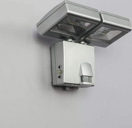 GLOBO---FARETTO-DA-ESTERNO-A-BATTERIA-CON-SENSORE-2-LED-X-1,5W